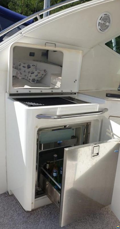 Sea Ray Sundancer 475