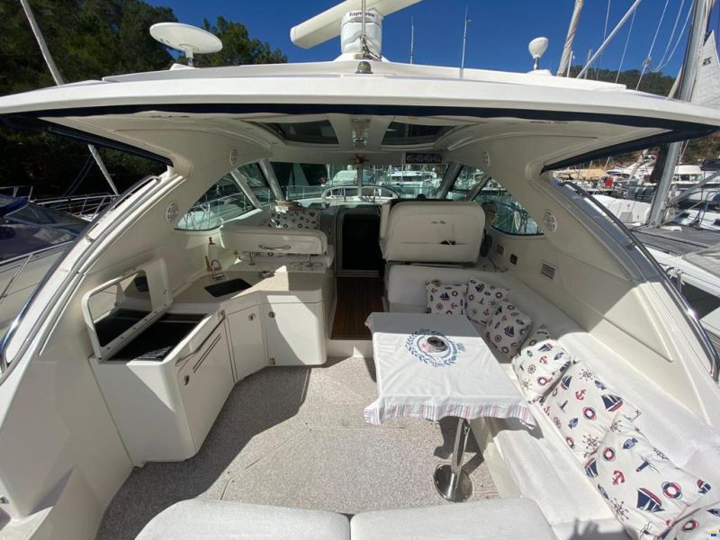 Sea Ray Sundancer 475