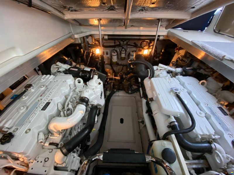 Sea Ray Sundancer 475