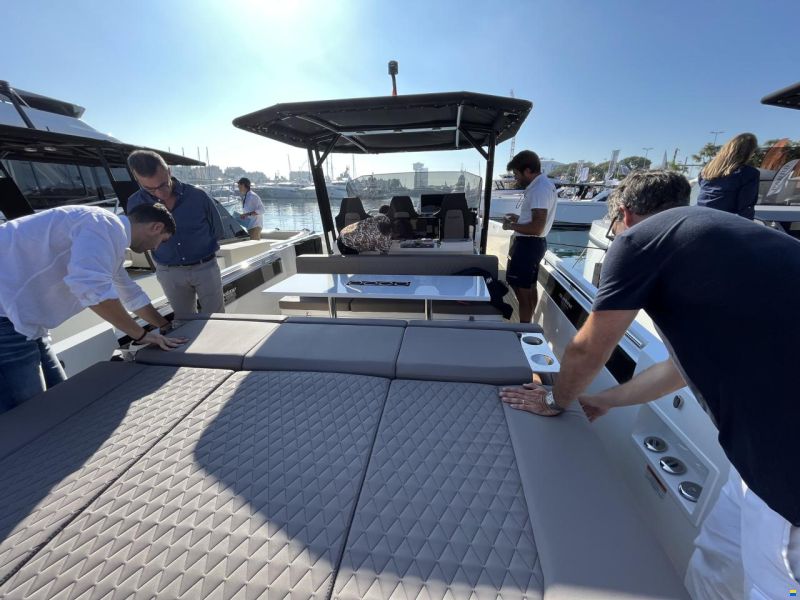 De Antonio D 32 Open