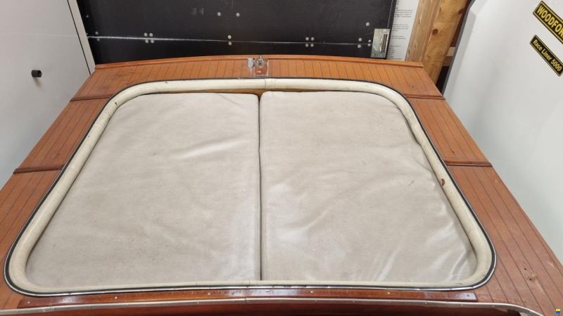 Riva Burkhardt 580 160KW