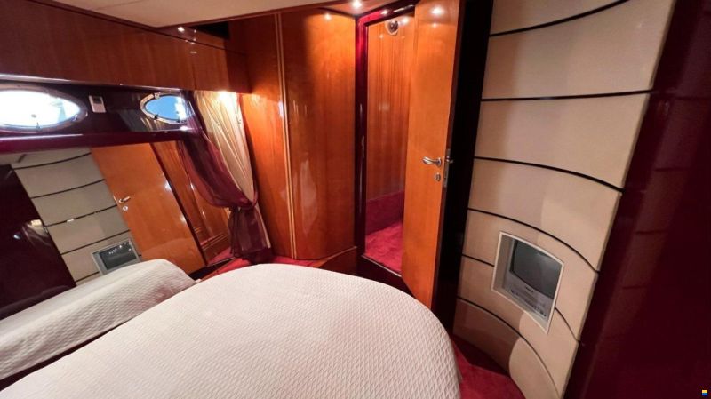 Admiral Boats 62 FLY - MODEL 2001