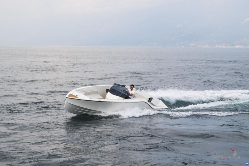 Frauscher 747 Mirage Air