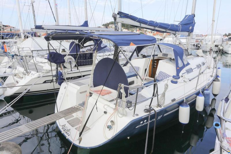 Elan 37