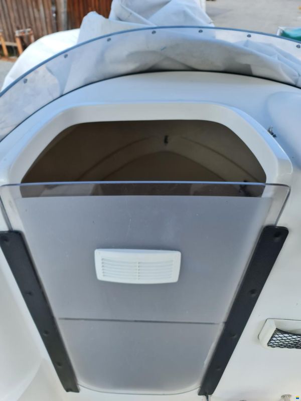 Quicksilver 460 Cabin