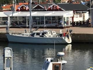 Hanse 371 DS. Däcksalong. image