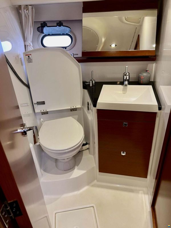 Prestige 400 Fly