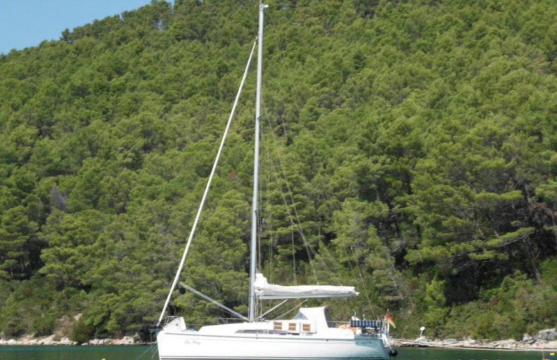 Hanse 320 Smartline image