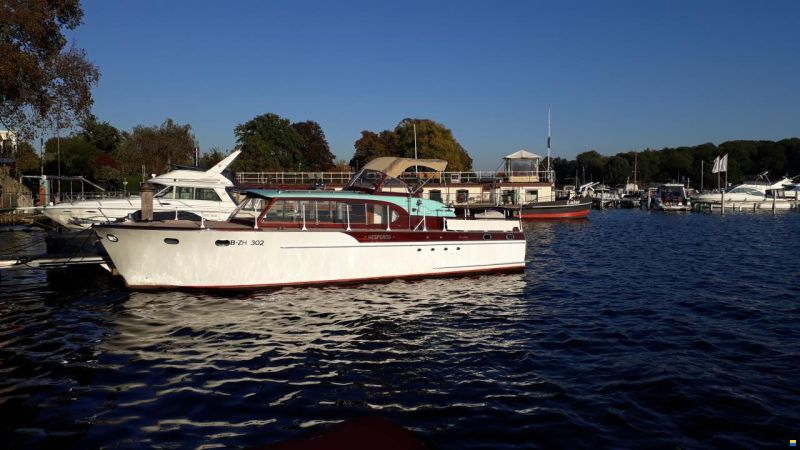 Swiss Craft Sedan Cruiser
