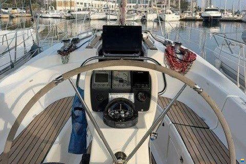 Bavaria 32