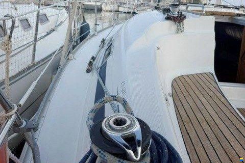 Bavaria 32