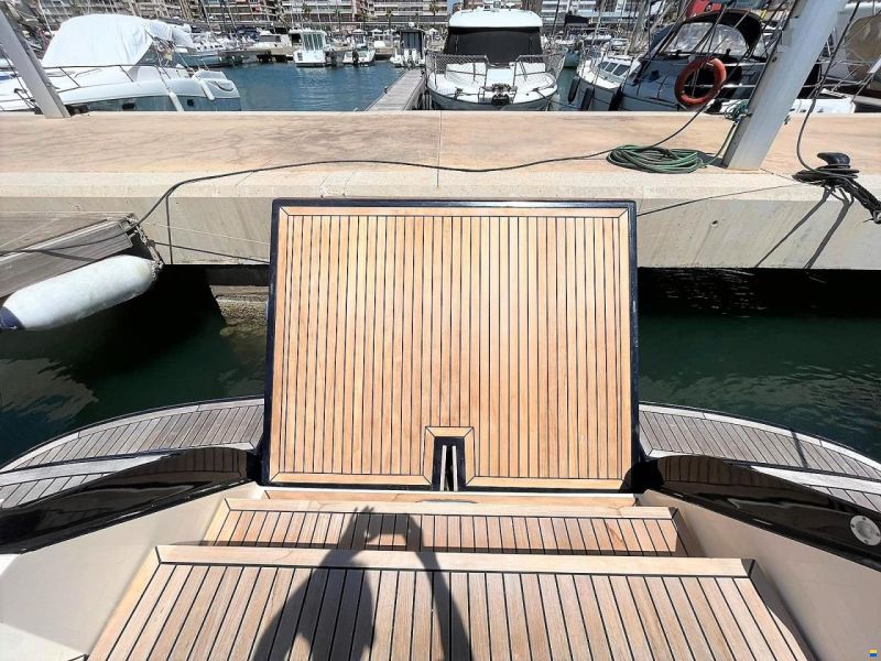 Mochi Craft Dolphin 54