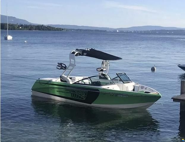 Nautique Super Air 230 (état impécable!)