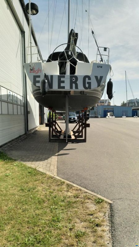 Hanse 400