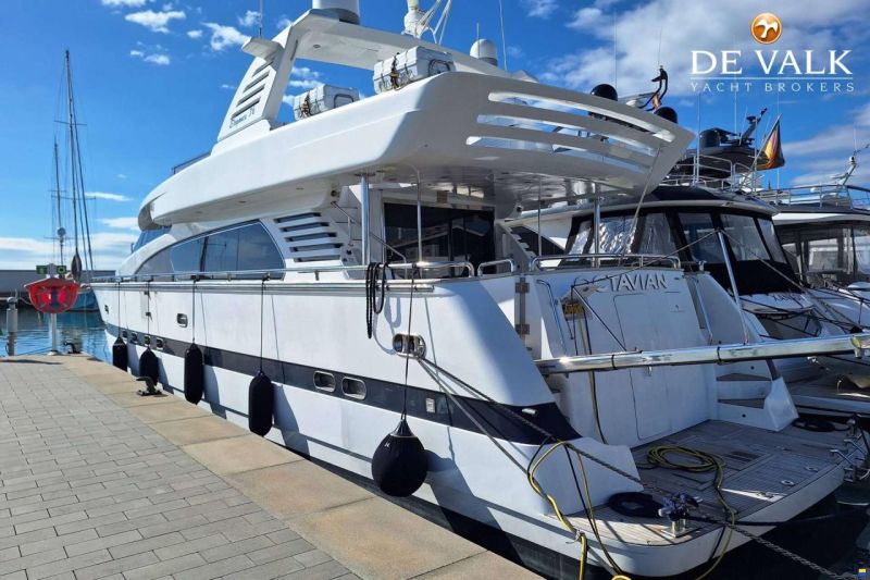 Elegance 76