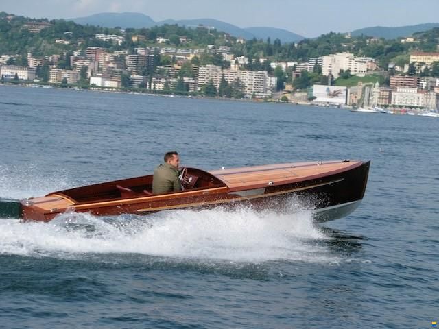 KRUEGER RUEDI Runabout