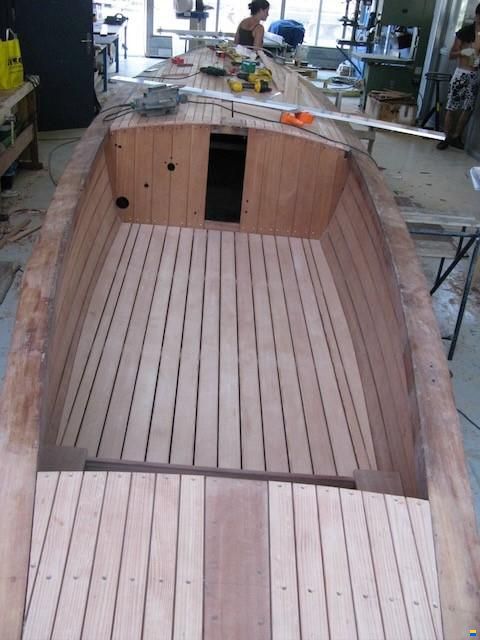 KRUEGER RUEDI Runabout