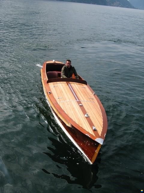 KRUEGER RUEDI Runabout