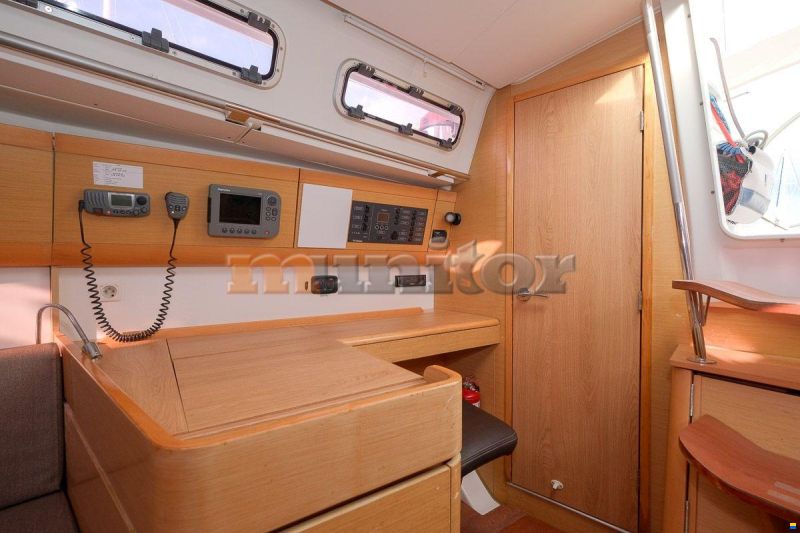 Beneteau First 35