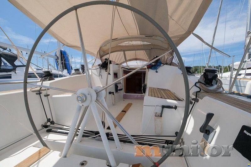 Beneteau First 35