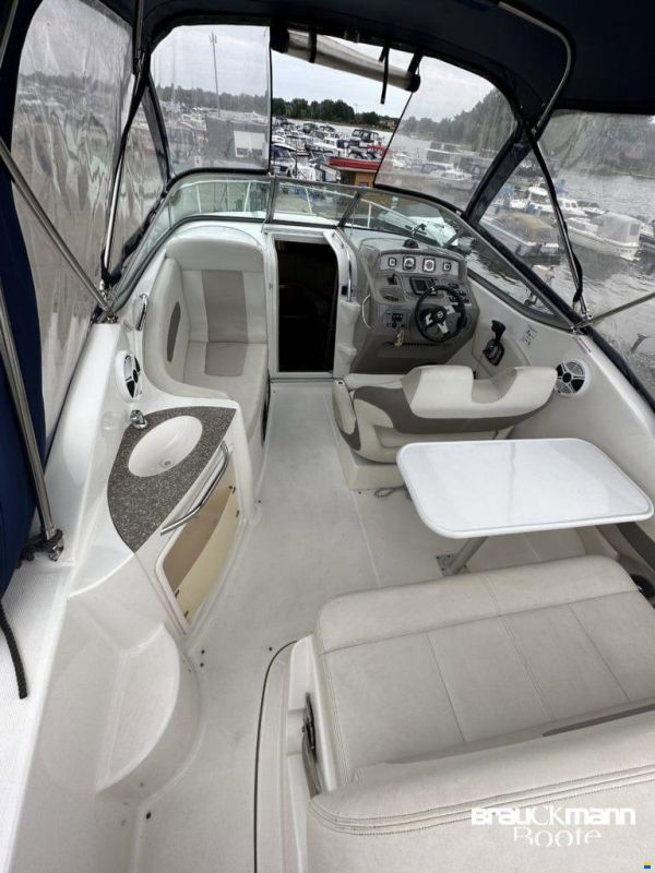Chaparral 270 Signature