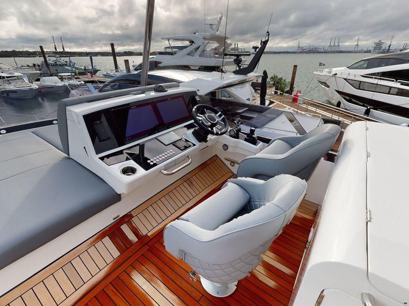 Sunseeker Manhattan 68