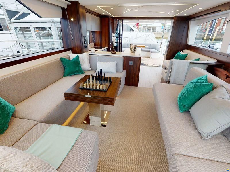 Sunseeker Manhattan 68