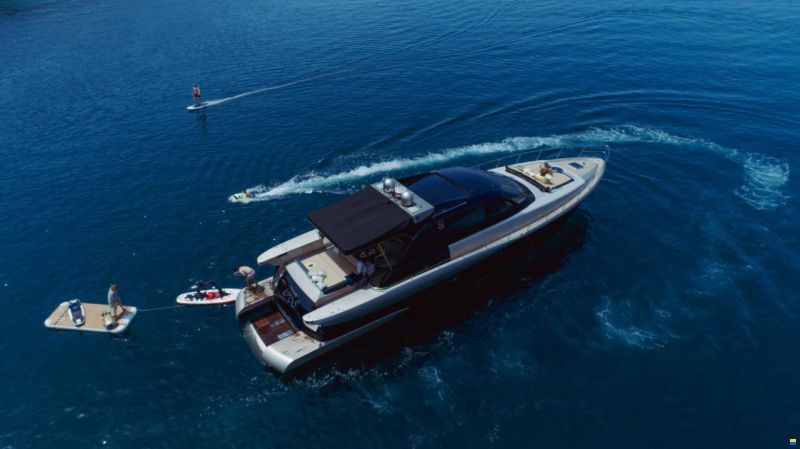 Fashion Yachts 68