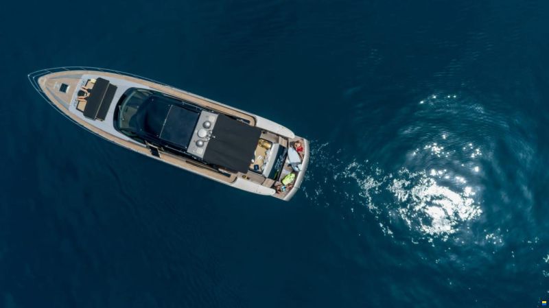 Fashion Yachts 68