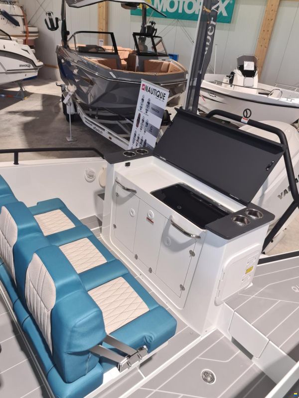 Quarken 27 T-Top V2 ONYX