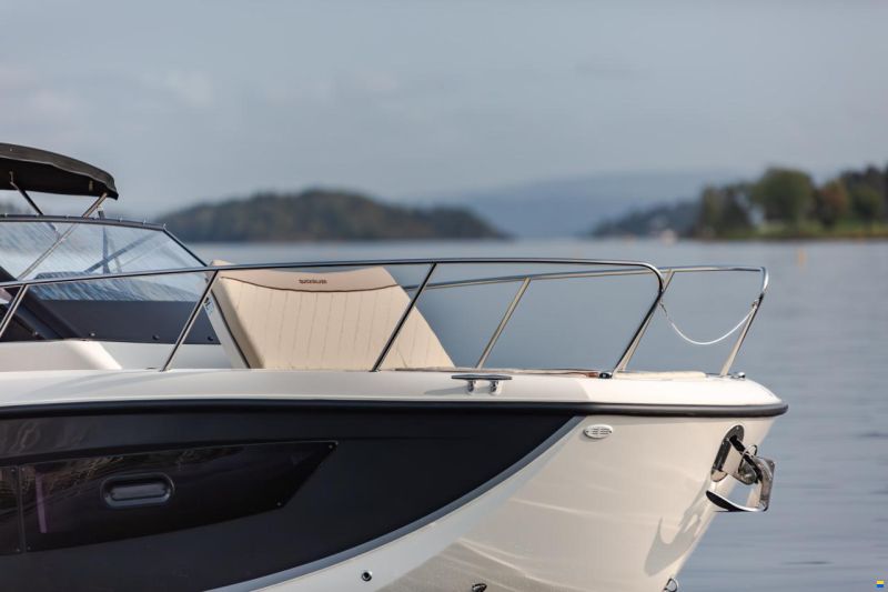 Quicksilver 875 SunDeck