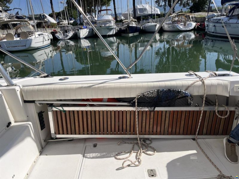 Boston Whaler 34 Defiance