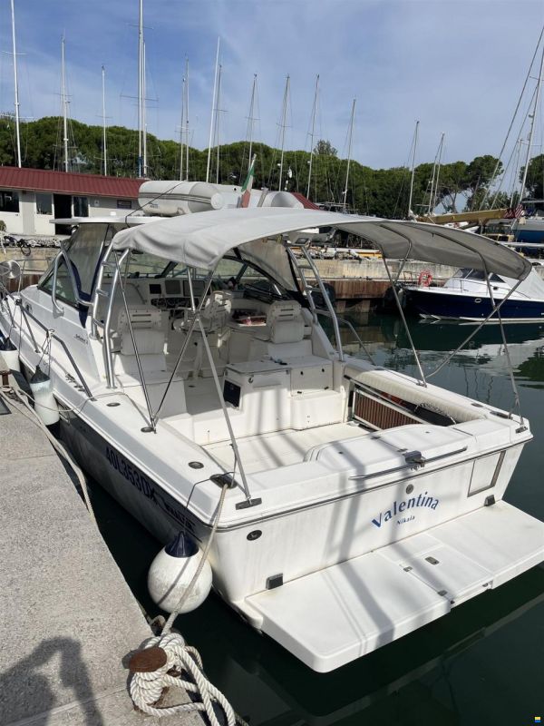 Boston Whaler 34 Defiance