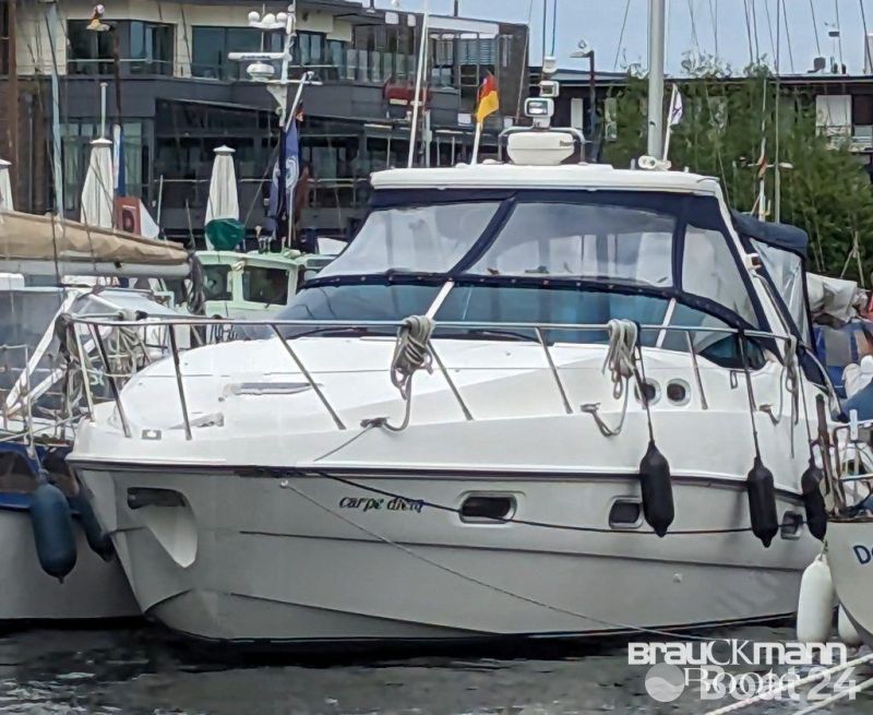 Sealine S38