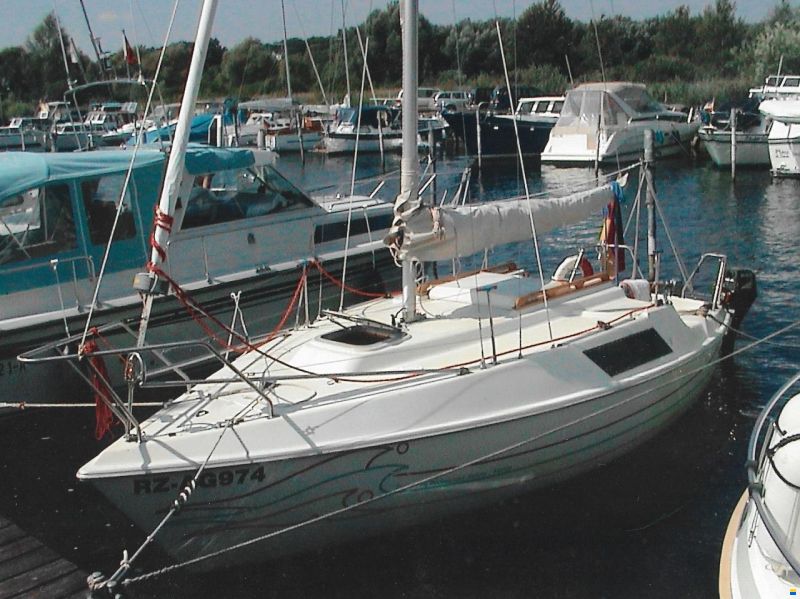 Stoczina Jachtowa Navikom Venuss 22
