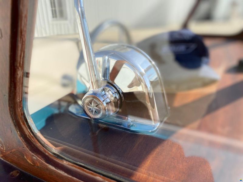Boston Whaler Eastport
