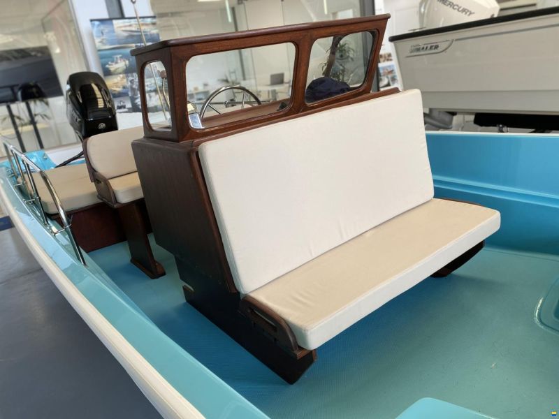 Boston Whaler Eastport
