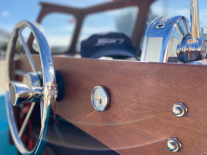Boston Whaler Eastport