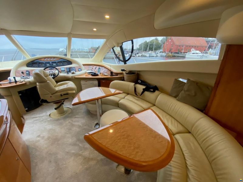 Azimut 55 Flybridge
