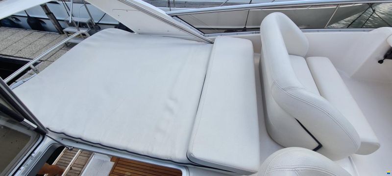 Skilsø 330 Fly
