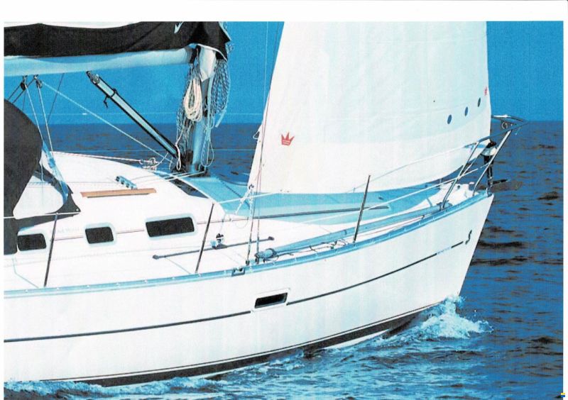 Beneteau Oceanis Clipper 323 Kielmidzwaa image