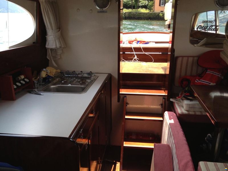 Chris Craft 27 cruiser