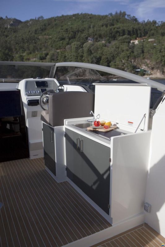 Rodman Spirit 31 Open inboard