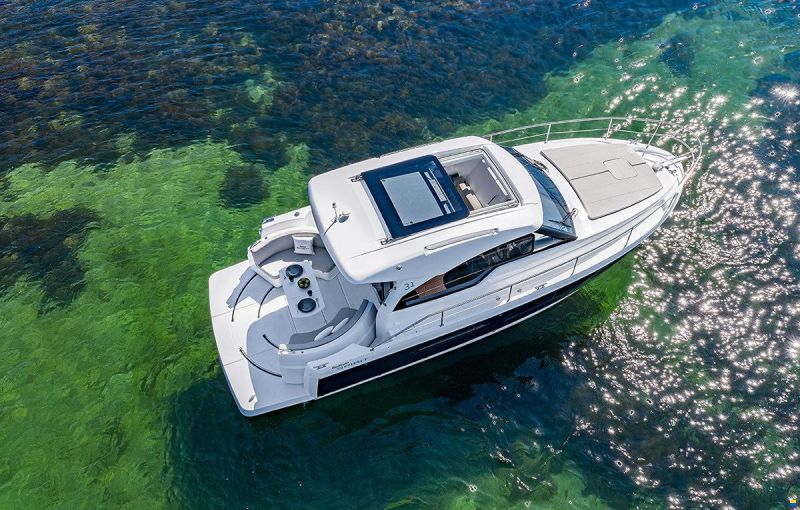 Rodman Spirit 31 HT Outboard