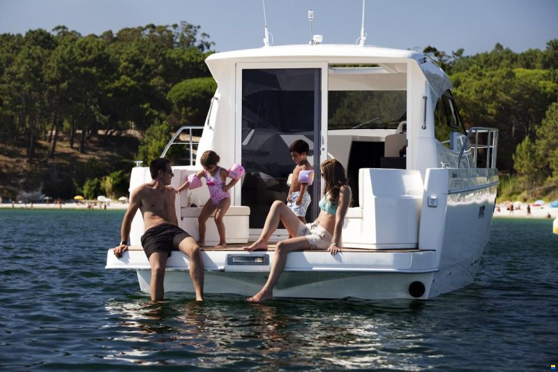 Rodman Spirit 31 Hardtop inboard