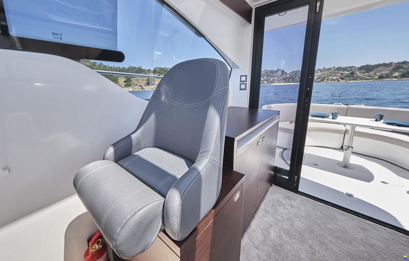 Rodman Spirit 31 Hardtop inboard