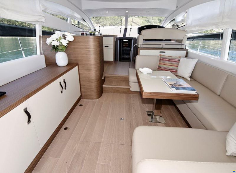 Rodman Muse 44 Fly