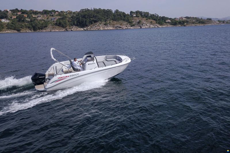 Rodman 690 Ventura CC