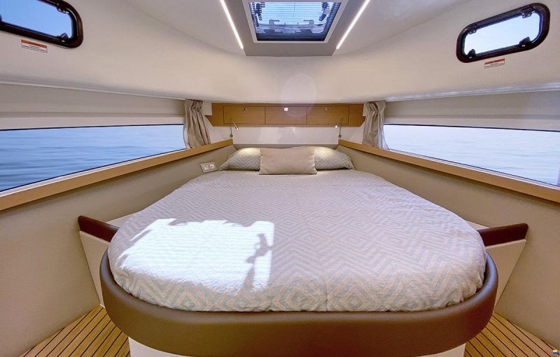 Rodman 1290 Evolution Flybridge