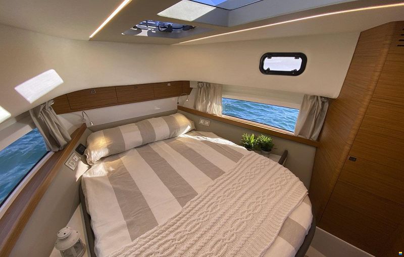 Rodman 1290 Evolution Flybridge